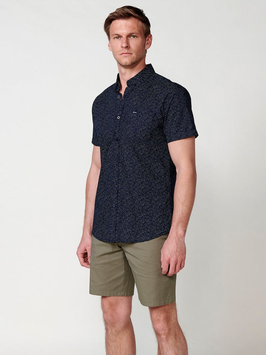 Chemise boutonnée bleue en coton à manches courtes pour homme