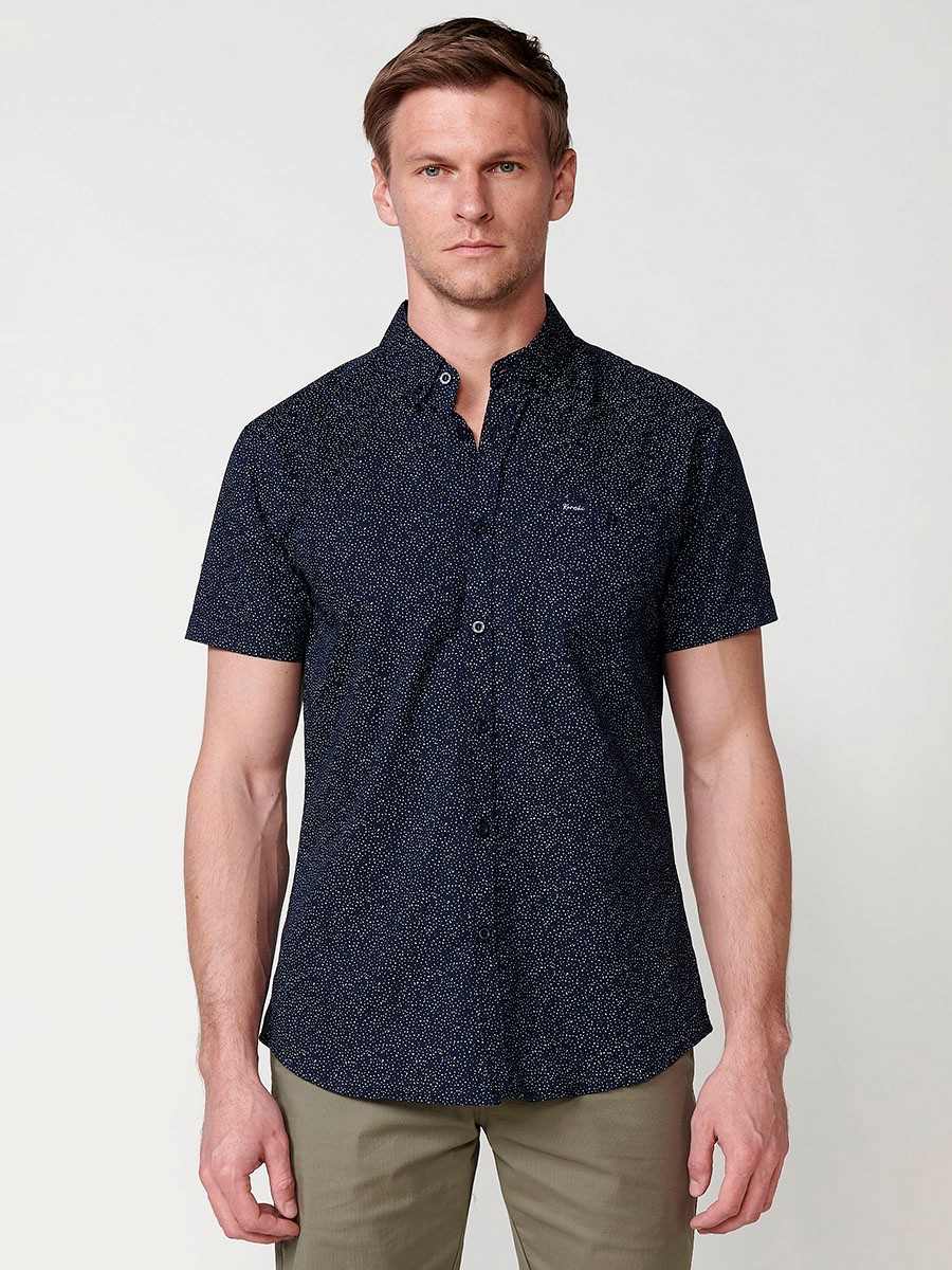 Chemise boutonnée bleue en coton à manches courtes pour homme 1