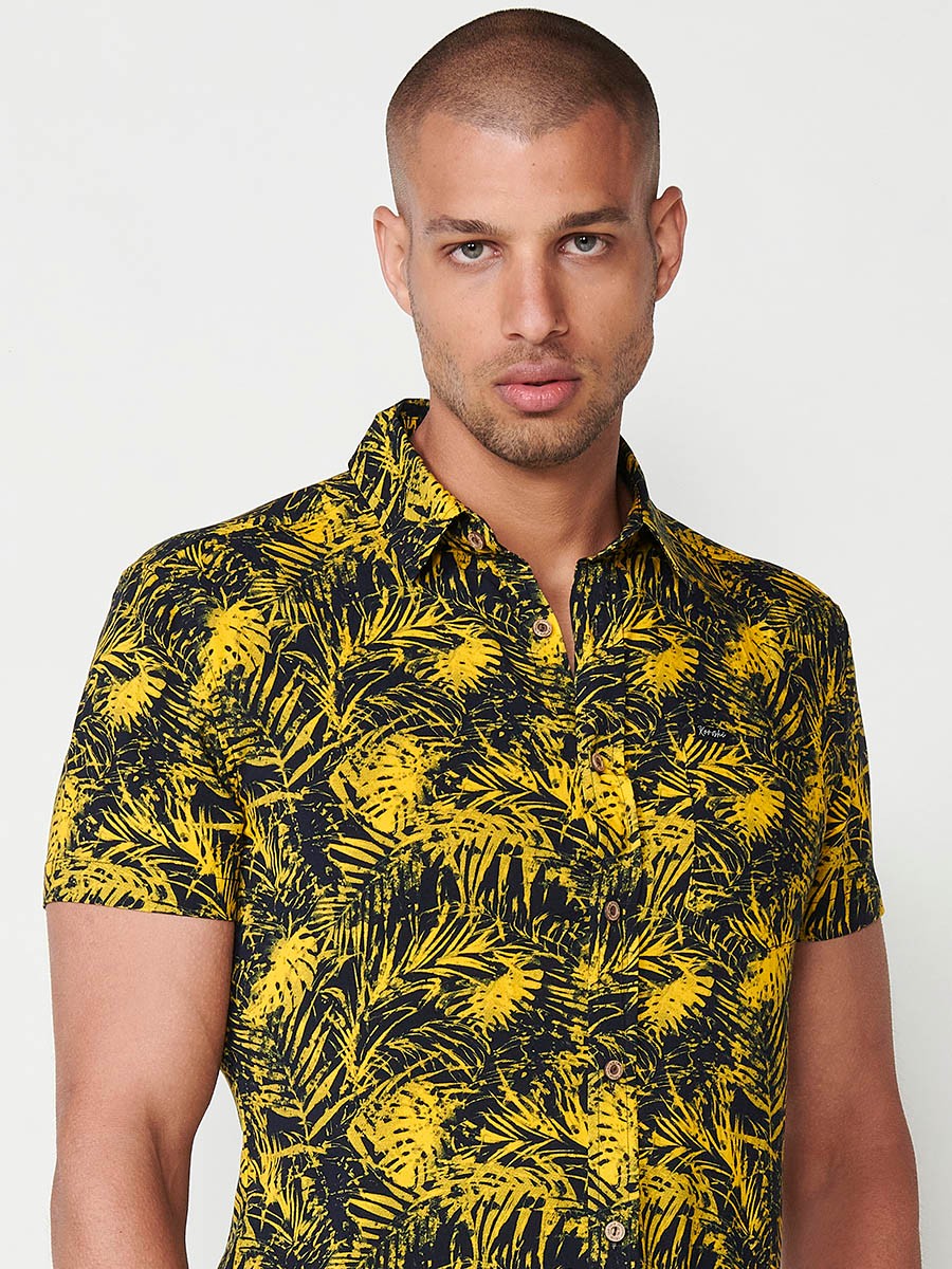 Men's Multicolour Tropical Print Short Sleeve Shirt