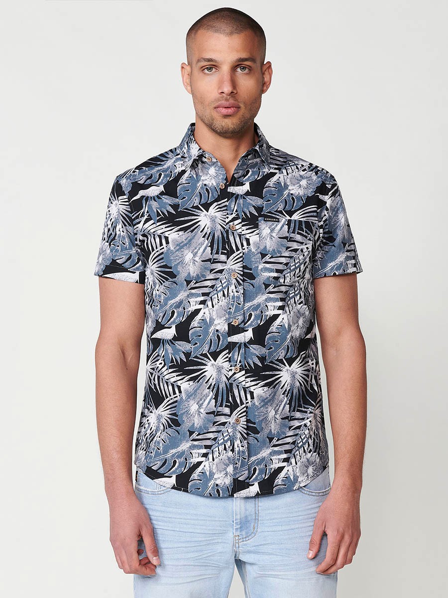 Men's Short-Sleeve Cotton Tropical Print Shirt with Front Pocket in Black – 100% Cotton 1