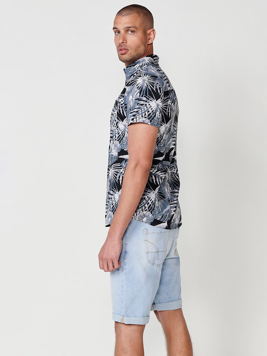 Men's Short-Sleeve Cotton Tropical Print Shirt with Front Pocket in Black – 100% Cotton 3