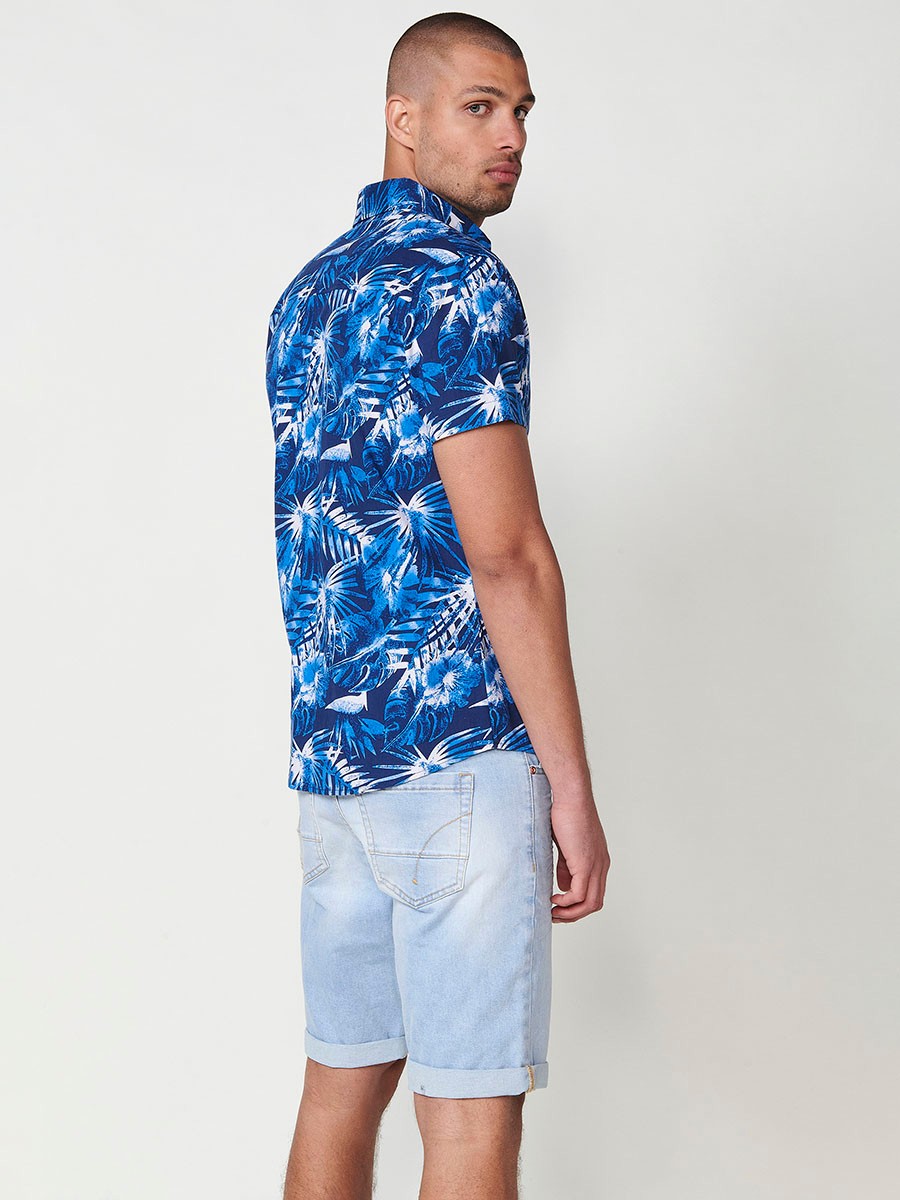 Men's Short-Sleeve Cotton Tropical Print Shirt with Front Pocket in Blue – 100% Cotton 1