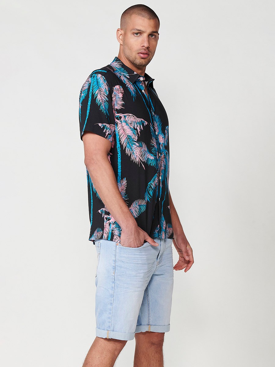 Men's Short-Sleeve Tropical Print Shirt in Black – 100% Viscose 3