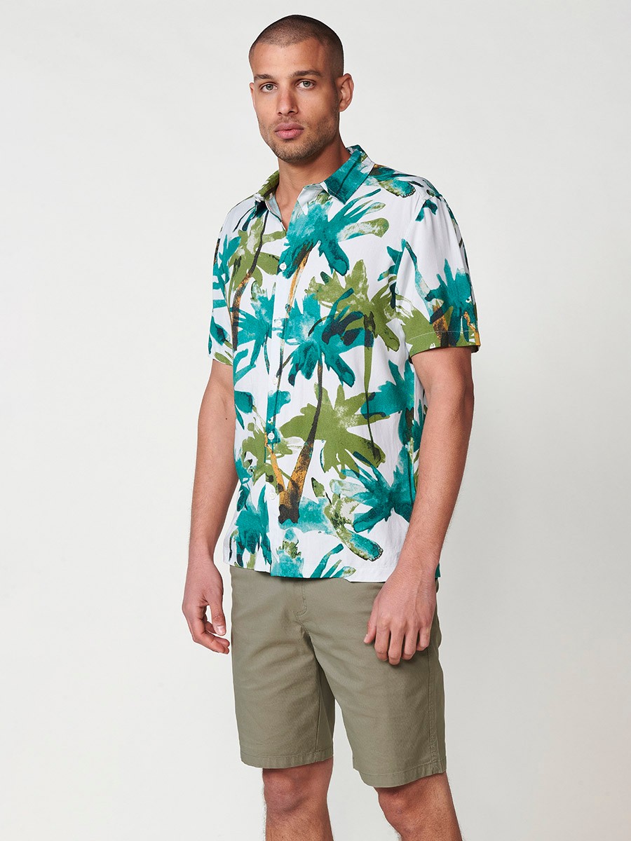 Camisa de Manga Corta con Estampado Tropical en Verde para Hombre – 100% Viscosa