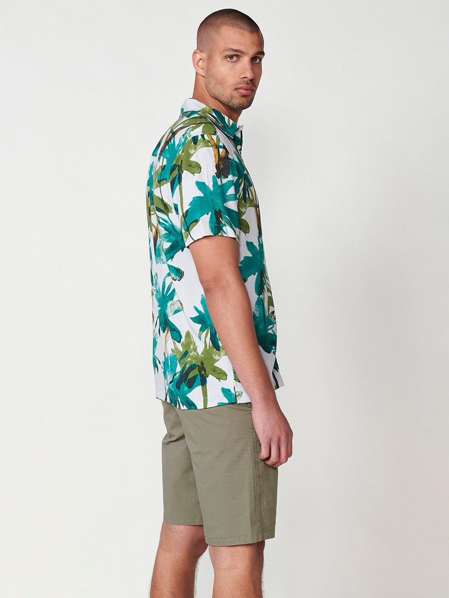 Camisa de Manga Corta con Estampado Tropical en Verde para Hombre – 100% Viscosa 7