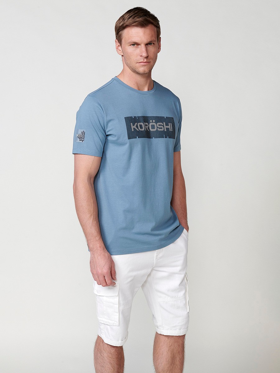 Men's Blue Short Sleeve T-Shirt with Embossed Letters