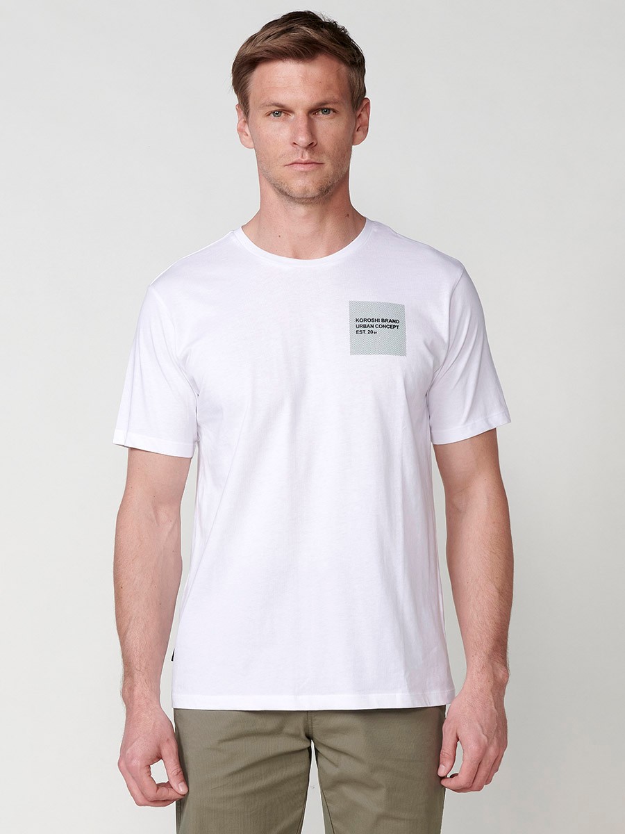 T-shirt blanc à manches courtes pour homme avec imprimé sur la poitrine