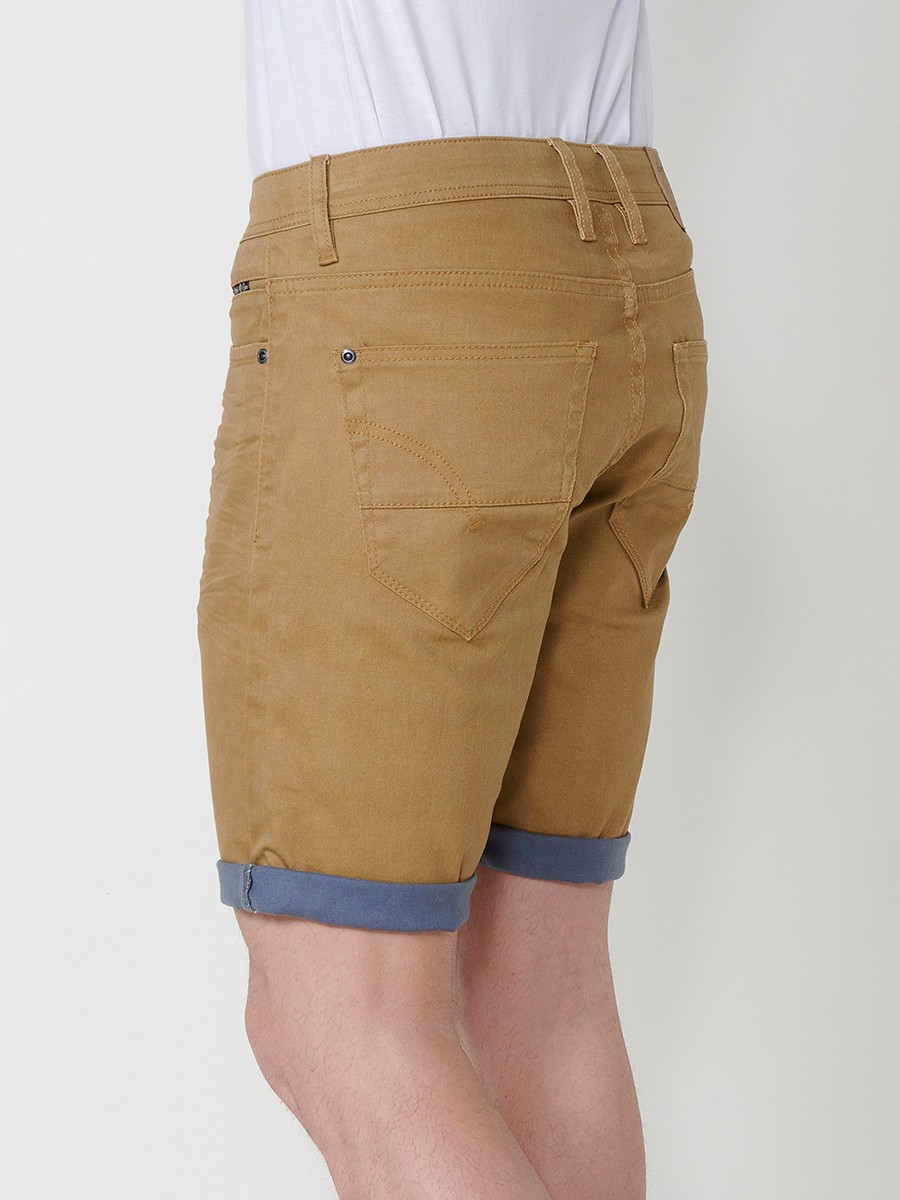 Men's Regular Fit Twill Cotton-Blend Shorts with Washed Effect and Blue Interior Cuff in Ocher 8