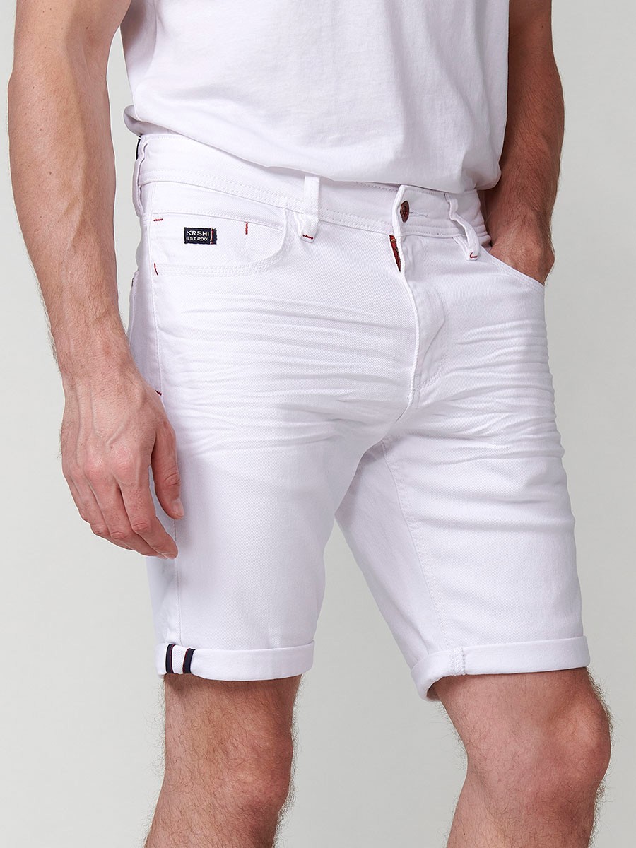 Bermuda denim regular fit para hombre en blanco