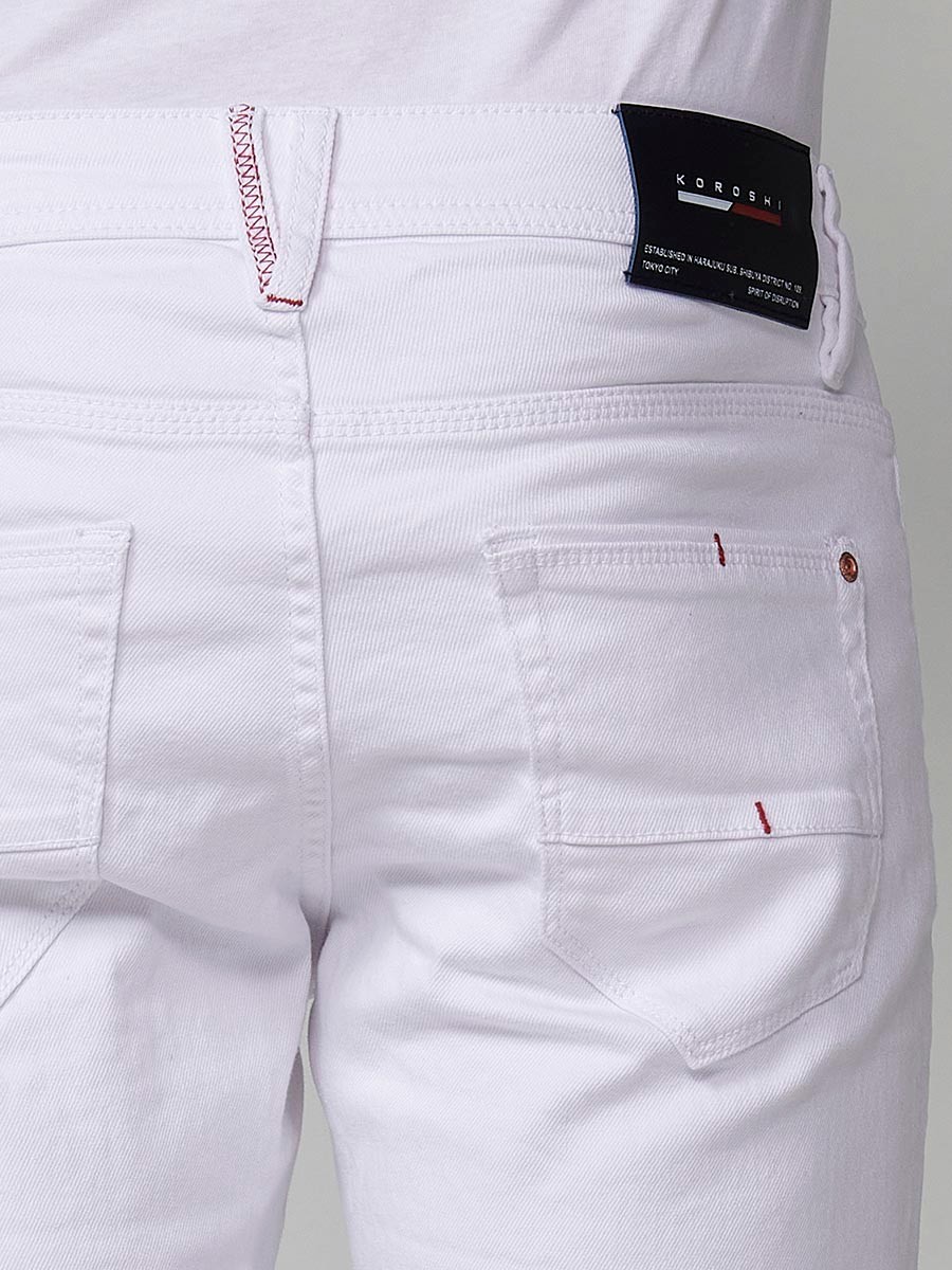 Bermuda denim regular fit para hombre en blanco