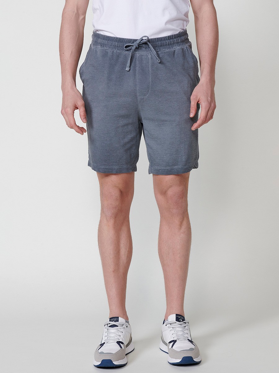 Men's Jogger Seersucker Relaxed Fit Shorts with Elastic Waistband and Drawstring in Grey 4