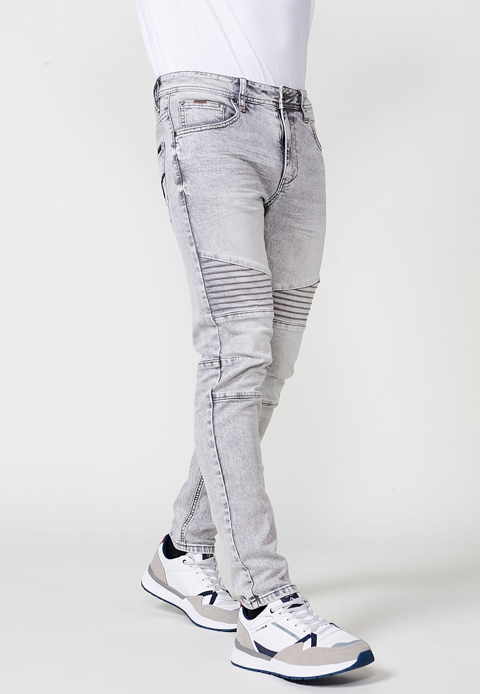 Pantalon long en denim coupe skinny style Biker avec poches avec Détails sur les genoux en Denim Gris pour Homme