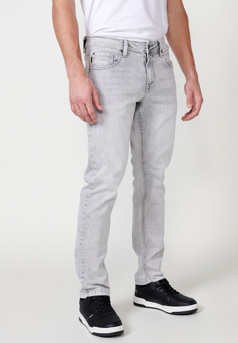 Pantalón largo denim super skinny con Cinco bolsillos, uno cerillero color Denim Gris para Hombre