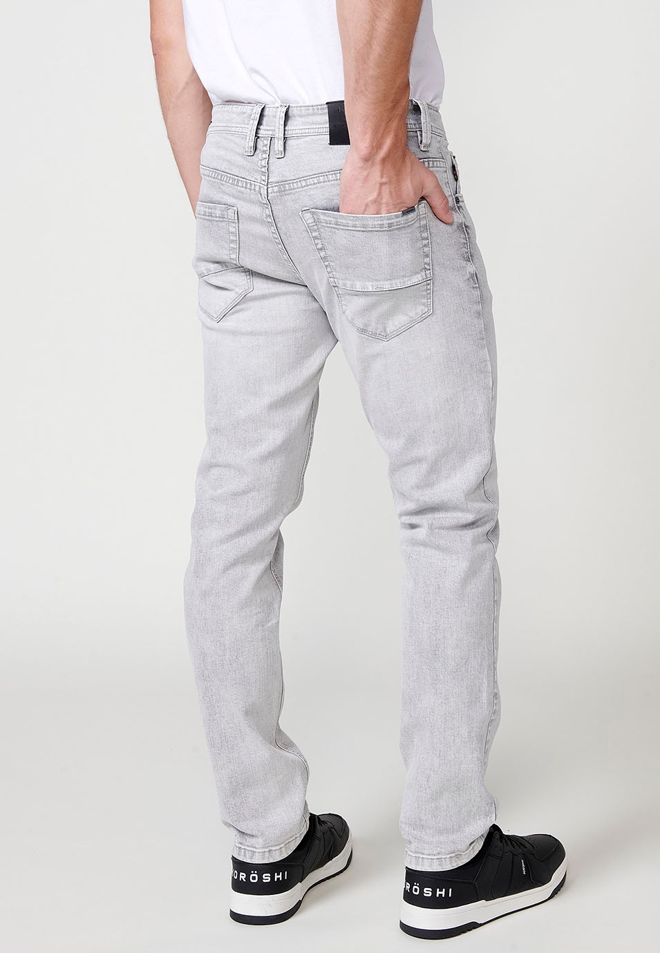 Pantalón largo denim super skinny con Cinco bolsillos, uno cerillero color Denim Gris para Hombre