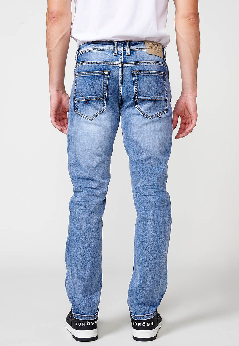 Pantalon long droit en denim coupe classique en Bleu pour Homme