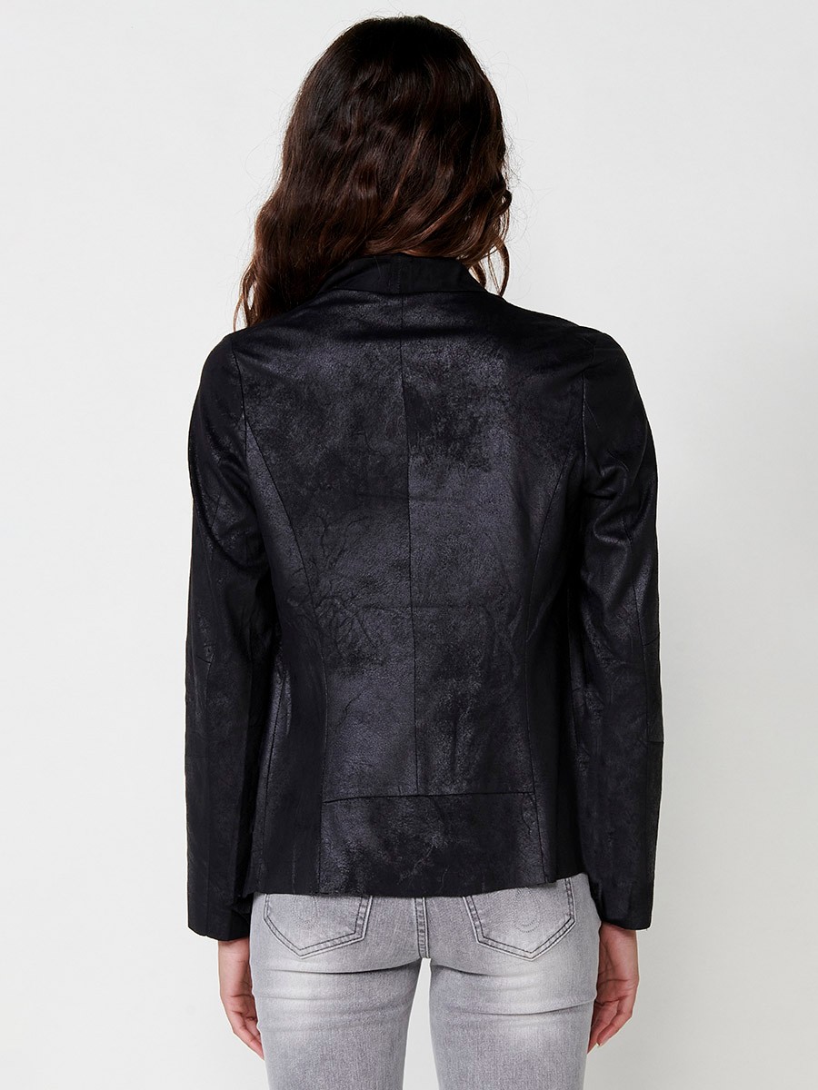 Open-faced distressed leather effect jacket, fitted with long sleeves and seam pockets with a metal plate with Koröshi logo in Black for Women 6