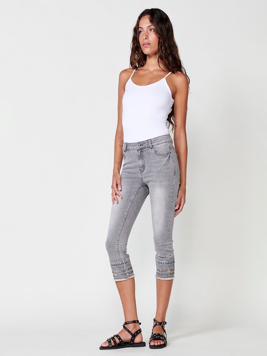 Women's Elastic Capri Jeans with Embroidered Trim and Frayed Hem in Grey Denim