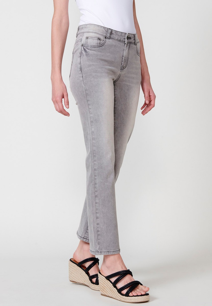 Pantalón largo jeans recto con Cierre delantero con cremallera y botón color Gris para Mujer