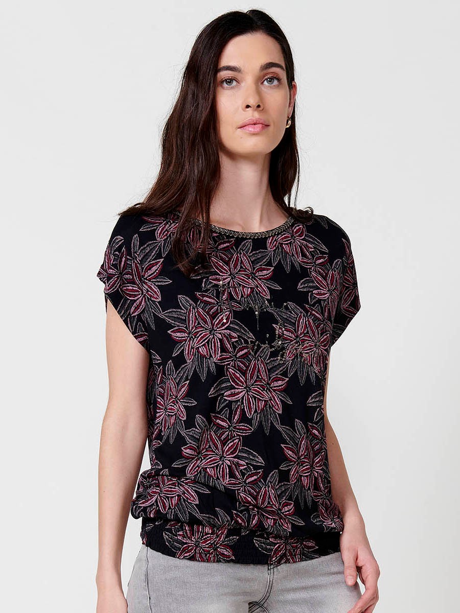 Women's black floral print short sleeve t-shirt