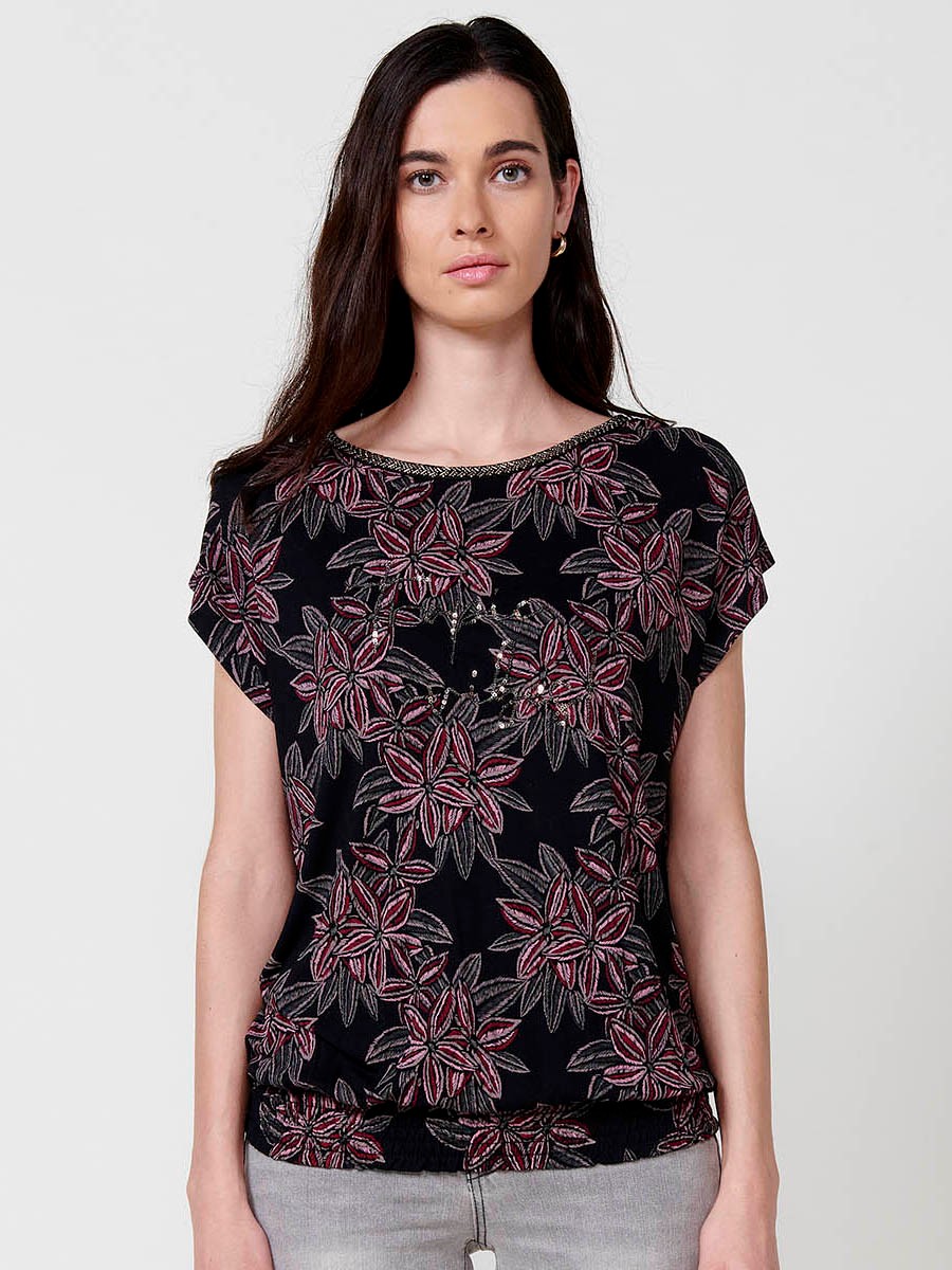 Women's black floral print short sleeve t-shirt