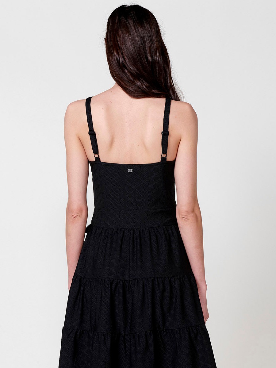 Vestido Negro Estilizado con Escote Cruzado para mujer en color negro