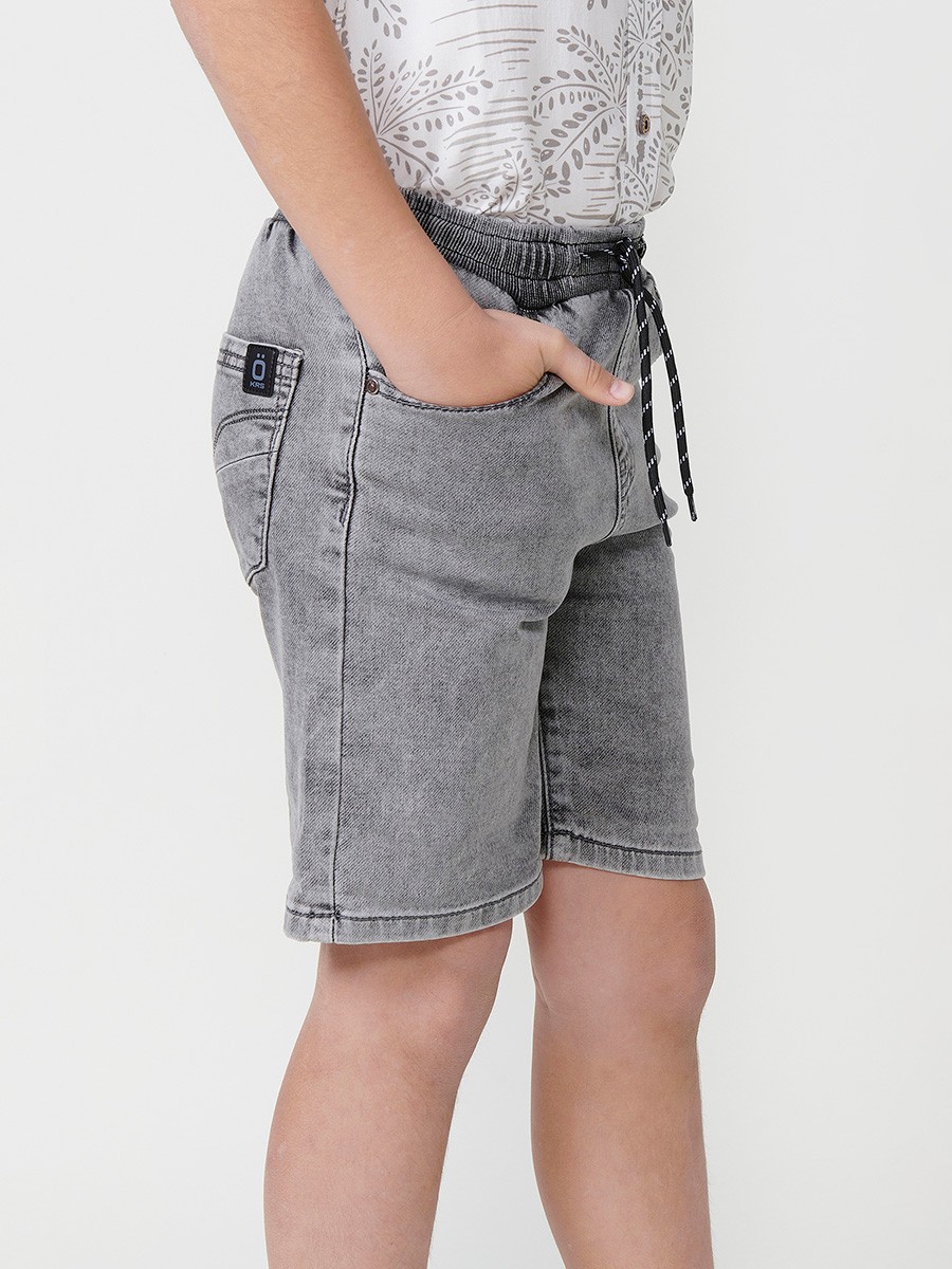 Pantalón Corto con Cintura Elástica y Cordón en Color Denim Gris para Niño 2