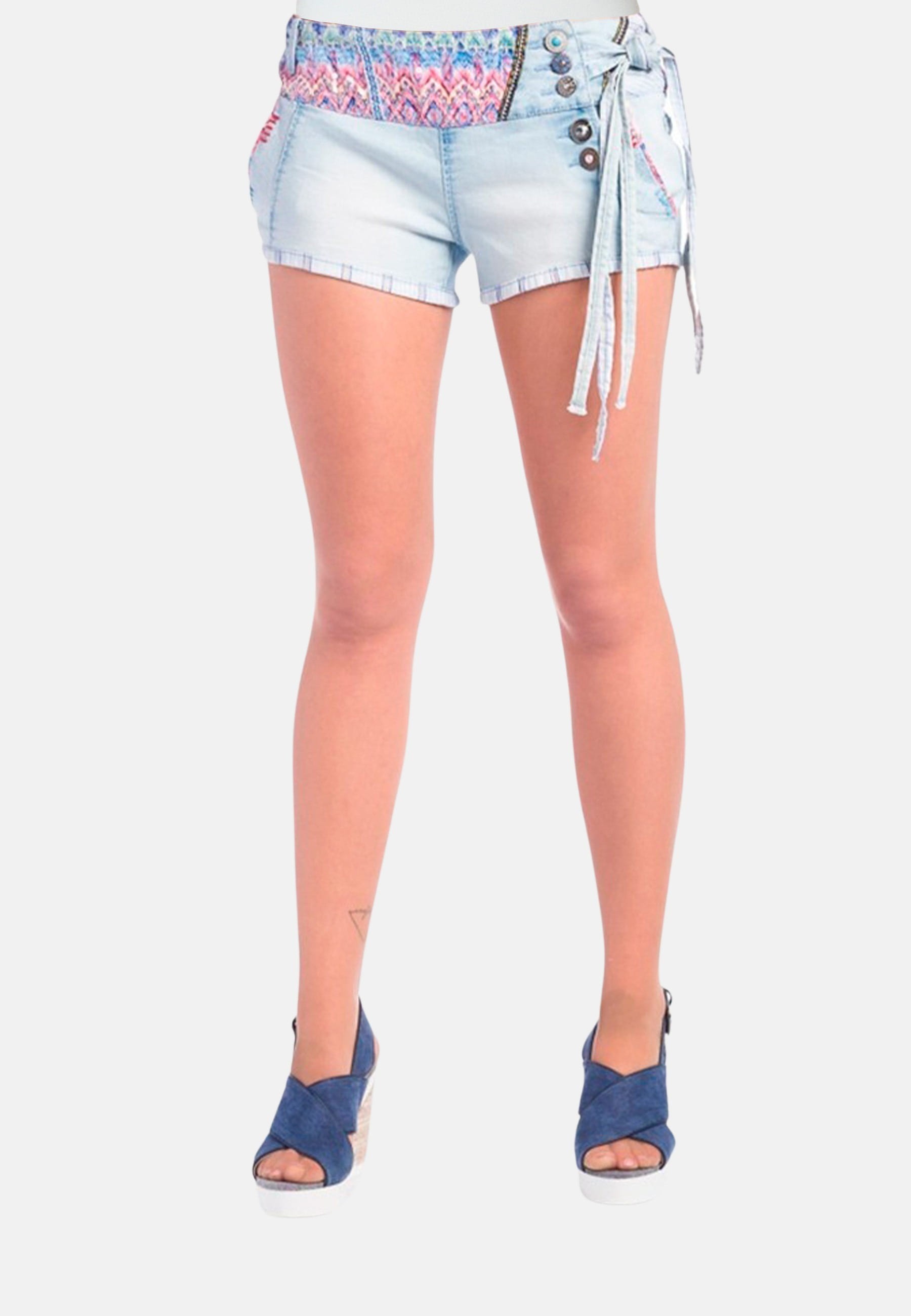 Short denim